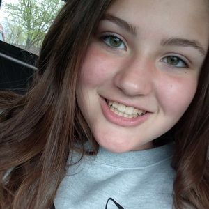 Meet your Posher, Teagan